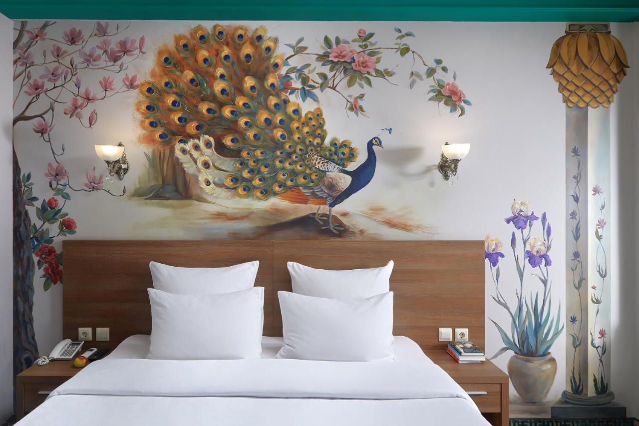 Garuda Boutique Hotel Sukhumi Exterior photo